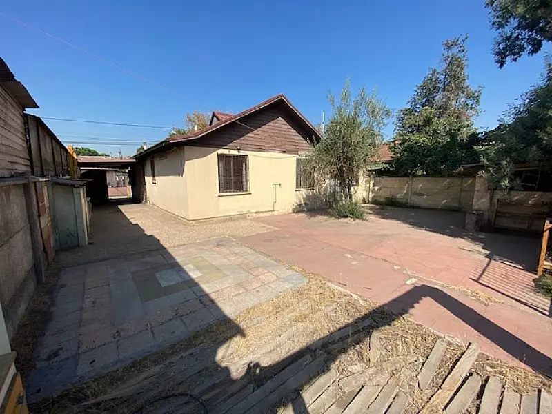 Imagen 3 de 20 de Vendemos Casa Con Gran Terreno En Villa Macul