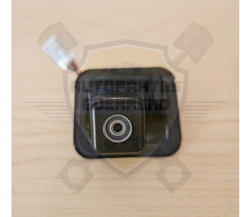Cámara Reversa Nissan Versa 2012-2019 (Usado)