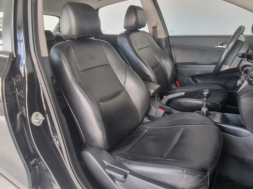 Imagem 9 de 11 de Hyundai I30 Gls 2.0 16v (aut)