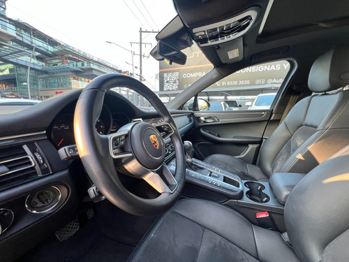 Porsche Macan 2.0 2021