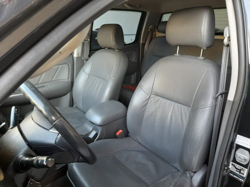 Toyota Hilux 3.0 Srv Cab. Dupla 4x4 Aut. 4p
