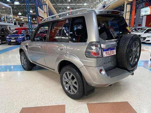 Imagem 4 de 8 de Mitsubishi Tr4 2.0 4x2 16v 140cv Automatica 2015