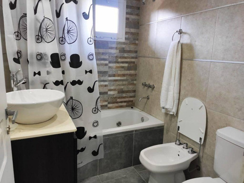 Imagen 10 de 14 de Departamento 2 Ambientes De 50 M2 C/ Cochera - Las Gaviotas | Cod.0426a |