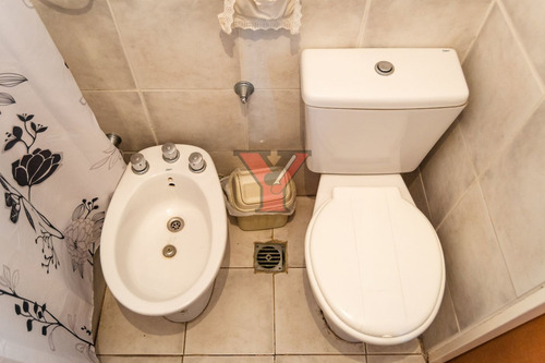 Imagen 9 de 13 de Departamento De 1 Dormitorio Y Cochera En Venta