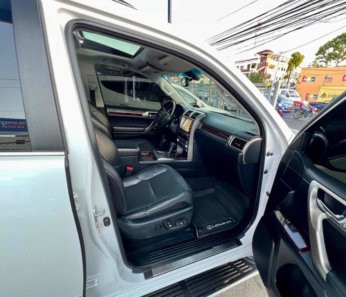 Imagen 10 de 13 de Lexus Gx 460 Premium