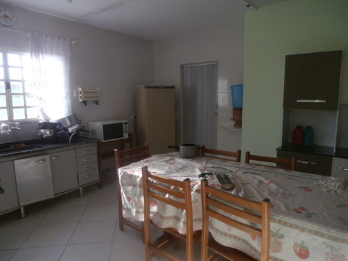 Imagem 7 de 14 de Chácara Com Área Total De 1.600 M², Casa Com 4 Dormitórios.