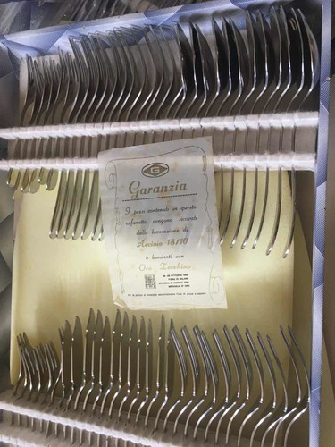 Cubiertos De Acero Inoxidable Gottinghen Laminado En Oro Ita