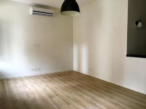 Imagen 6 de 11 de Alquiler De Apartamento En Casa Saint Georges Casco Antiguo