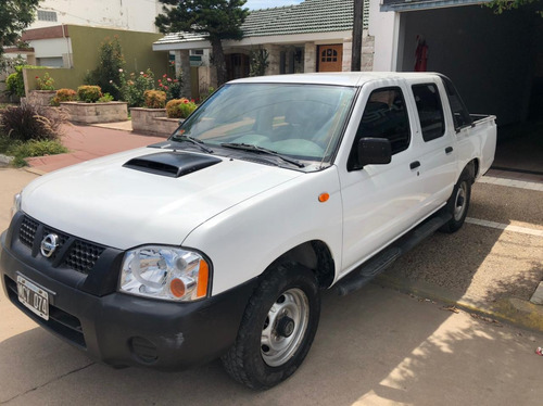 Nissan Np300 2.5 Cabina Doble 133cv 4x2 2013