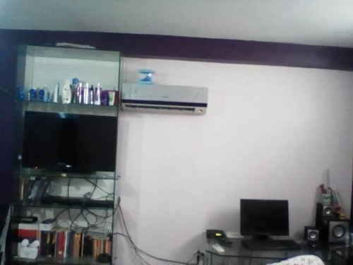 Imagen 23 de 30 de Ar López/** Edificio Con 2 Locales Comerciales Pb, 1er Piso Amplio Apartamento C/terraza 2do Piso Otro Apto Tipo Estudio Y + En Venta Barquisimeto Zona Oeste, Tlf. 04245257450. # 22-10177. Lara, Ven.