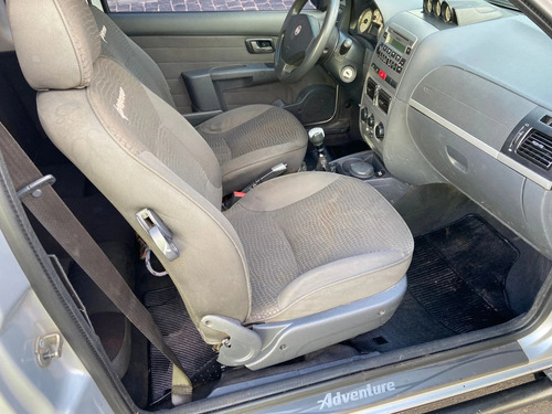 Fiat Strada 1.8 MPI ADVENTURE CE 16V FLEX 2P MANUAL