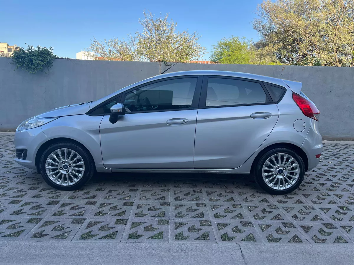 Ford Fiesta Kinetic Design 1.6 Se 120cv