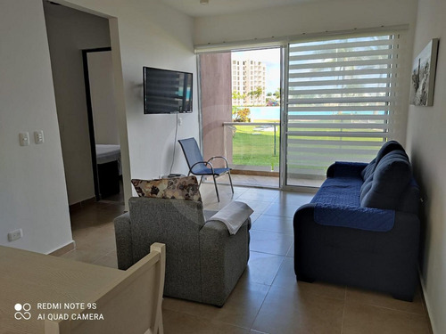 Departamento De 2 Recámaras En Av. La Rioja | 80m2 | 2 Estacionamientos