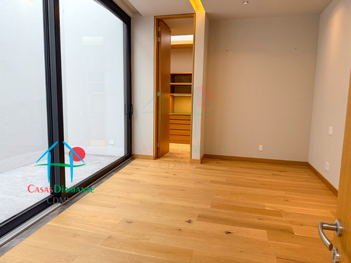 Cd Casa Ópera. Residencia De Lujo Con Elevador, Jardín Privado Y 8 Estacionamientos