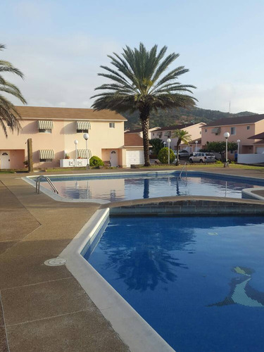 Se Vende Town House En Porlamar Ve02-040mg-mt 