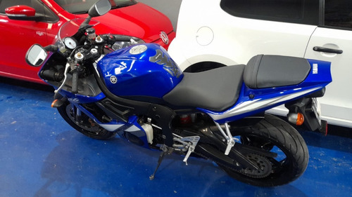 Yamaha R6