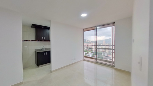 Imagen 5 de 15 de H Venta De Apartamento En Panamericano, Bello