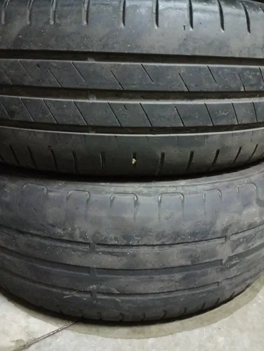 Vendo Pneus Goodyear Usados 4 .
