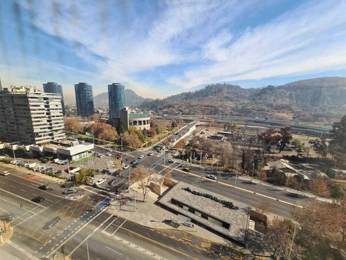 Imagen 1 de 5 de Imperdible: 0,4uf/m2 Amoblada Ed. Ícono Barrio Oficinas.
