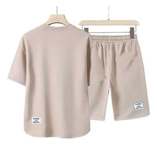 Conjunto De Camiseta Y Pantalones Cortos Modernos De Verano