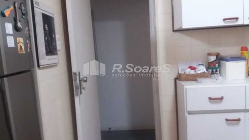 R Soares Vende Excente Apartamento Sala Dois Quartos E Vaga De Garagem Na Escritura No Leblom. Pertinho Do Metrô Jardim De Alah. - Jcap20750