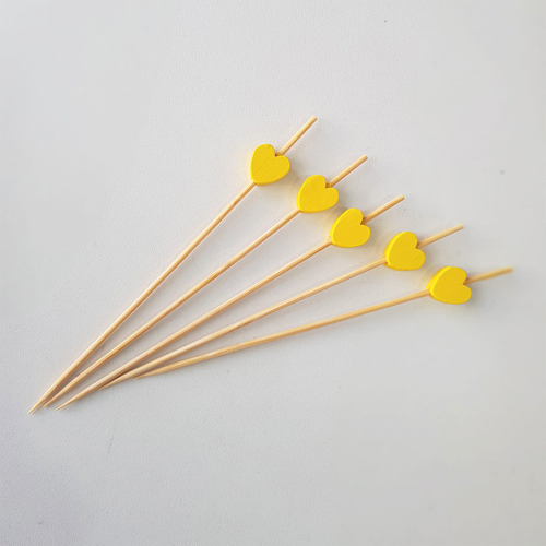 150 Espeto Enfeite Coração Amarelo 12 Cm Evento Lanche Drink