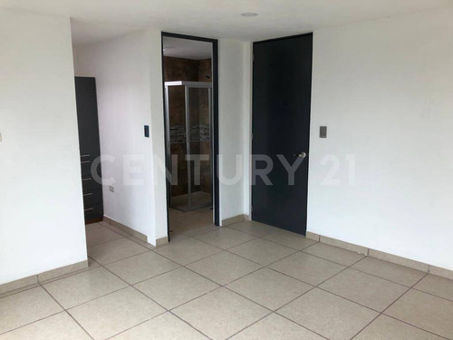 Venta De Casa Sn Francisco Totimehuacan Valsequillo Periferico Puebla, Puebla.