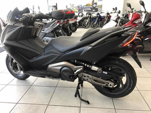 Imagem 5 de 8 de Kymco Ak550i Abs 2022