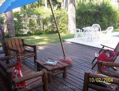 Casa En Venta Playa Mansa Punta Del Este- Ref: 25064
