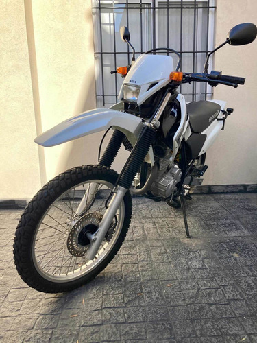 Honda Tornado 250