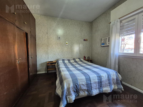 Venta 3 Ambientes Tipo Ph Con Balcón En Parque Chas Muy Bajas Expensas!