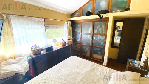 Venta De Casa Tres Dormitorios Con Patio Barbacoa Parque Batlle