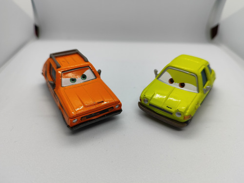 Lote Mattel Disney Cars 2 Gremlin Pacer Metal Plástico 1:55