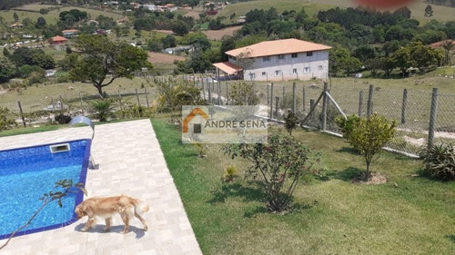 Imagem 7 de 26 de Excelente Chácara Em Guararema Com Casa Térrea Com 03 Dormitórios , Sendo 01 Suíte - Piscina - Churrasqueira - Pomar - Quarto De Hóspede - Vista Panorâmica - Sp - Ch0004_asi
