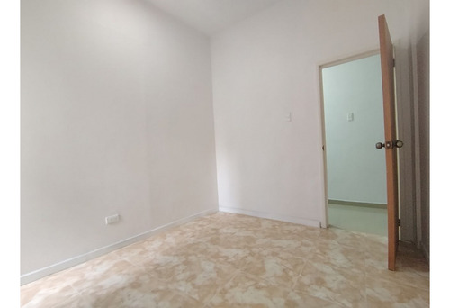 Venta De Apto Residencias Monte Blanco Cerca Del C.c. El Recreo