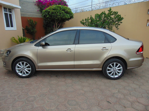 Volkswagen Vento 1.6 Highline Mt