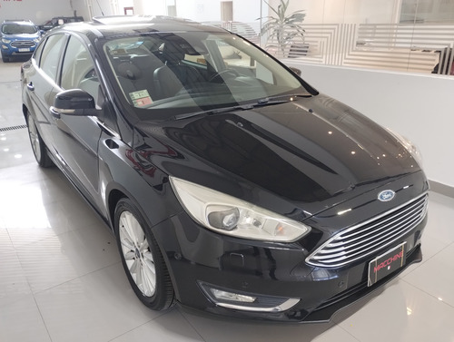 Ford Focus III 2.0 Sedan Titanium Mt