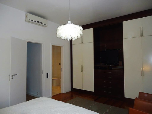 Imagem 12 de 30 de Cobertura Triplex Com Elevado Panorâmico, Reformada Em Ipanema - 11570