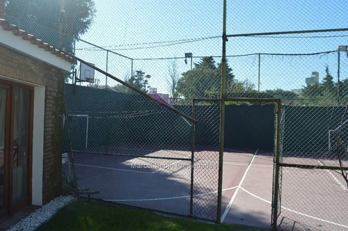 Imagen 3 de 17 de Marcel Sapin . Proximo Al Club Malvin Cw78248