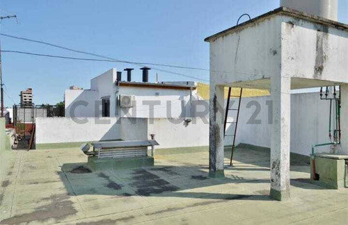 Imagen 11 de 15 de Ph 3 Ambientes Al Frente P 1ro Sin Expensas, Con /balcon/patio /terraza