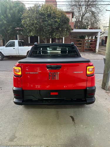 Fiat Strada 1.4 8v Freedom Cd