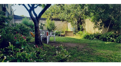 Imagen 13 de 13 de Casa · Dos Dormitorios · Amplio Jardín · Alberdi Oeste