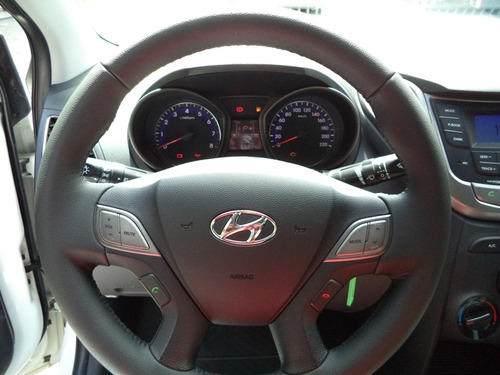 Hyundai Hb20s Confort Style 1.6 Flex 2015
