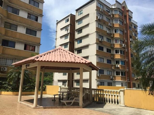 Imagen 12 de 14 de Venta De Apartamento En Ph Parques De Versalles 20-3668