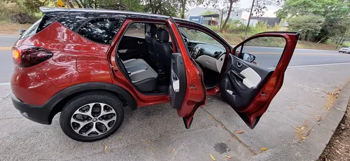 Renault Captur 2.0 Intens Automática