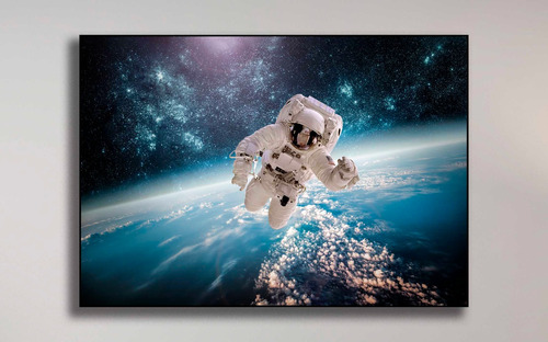 Cuadro Decorativo Textura Astronauta Sobre  Nubes  11x16 PLG