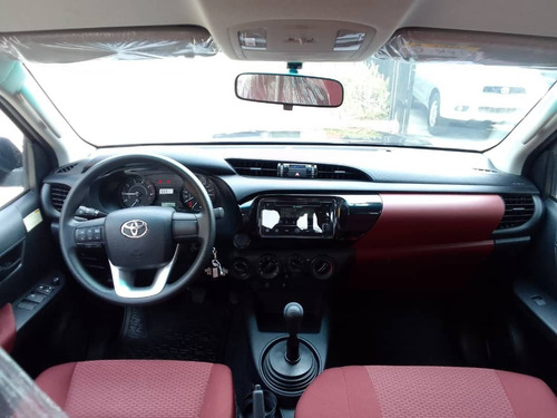 Imagen 6 de 10 de Toyota Hilux