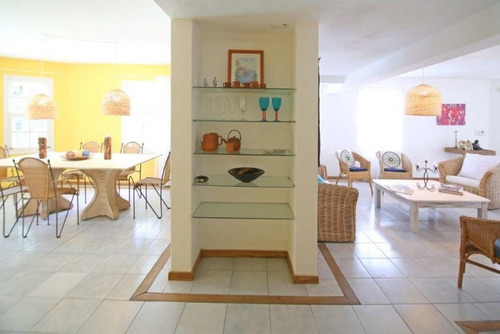 Casa De 5 Dormitorios En La Barra
