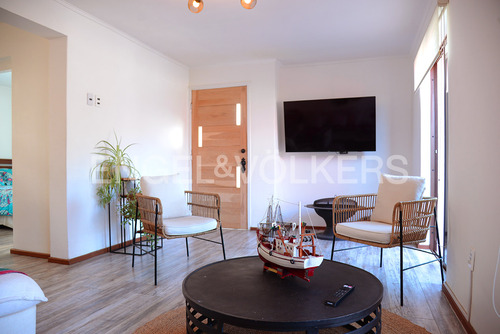 Casa En Venta Remodelada.