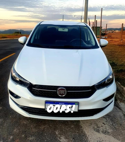 Fiat Cronos 1.3 Drive Flex 4p